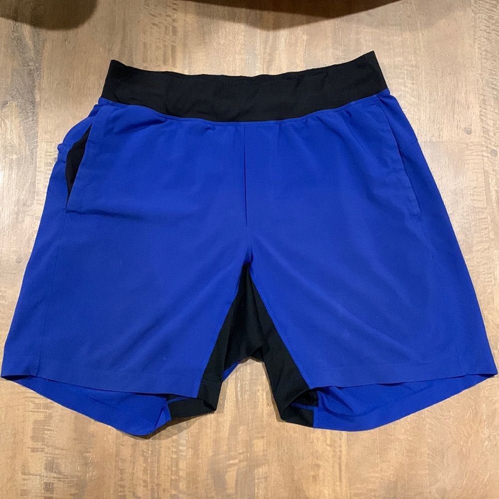 Lululemon Men’s T.H.E. Short 7” Inseam in Blue, Size: M